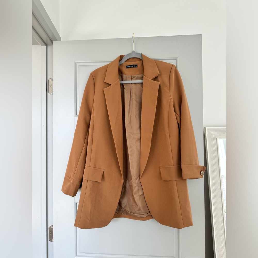 Boohoo oversized Camel Blazer